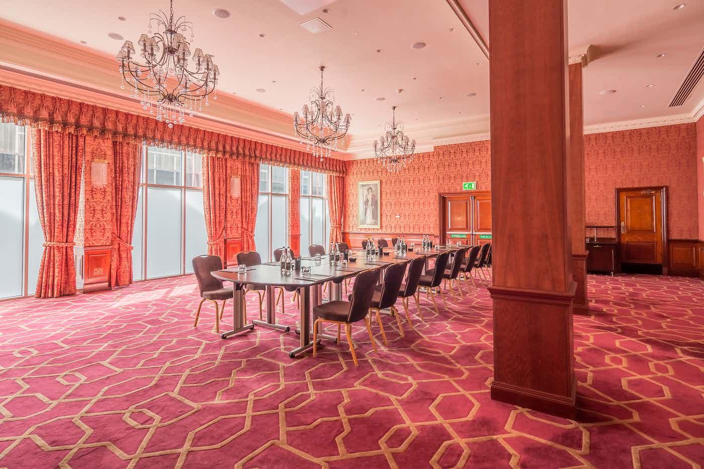 Private Room 11, Radisson Blu Edwardian Heathrow Hotel & Conference Centre, London